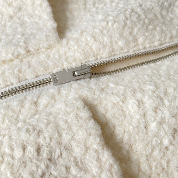 ❤️❤️❤️Tteory Zip Up Vest. Size M. Ivory - Picture 6 of 9